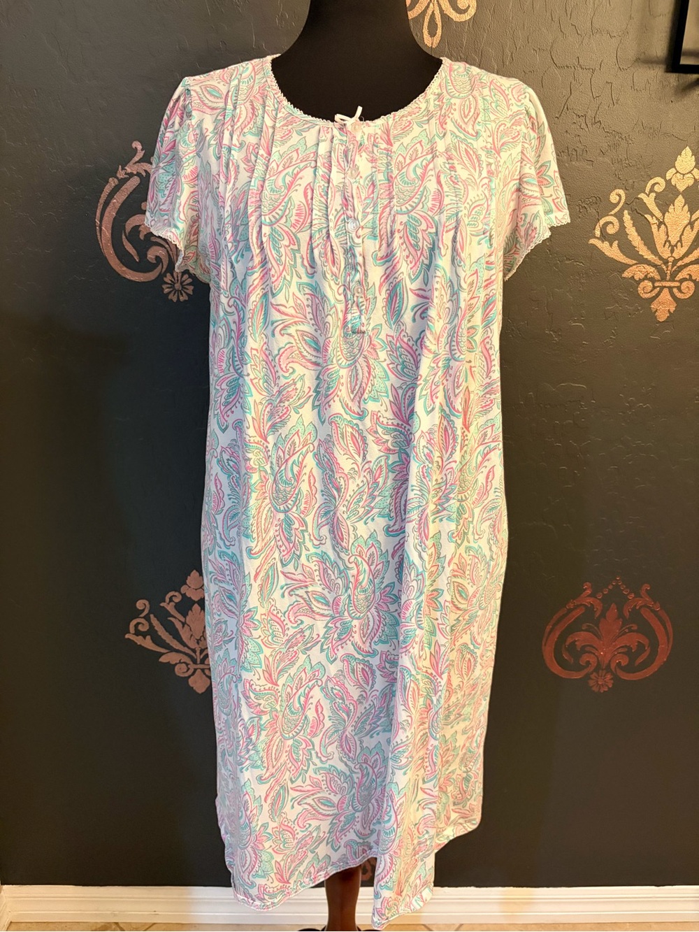Miss Elaine Pastel Paisley Short-Sleeve Nightgown - Pink & Mint